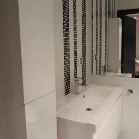 Lilies Apartment Sosopol