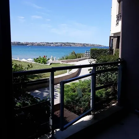 Lilies Apartment Sozopol